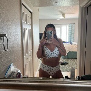 Victoria’s Secret swim